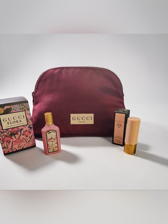 Gucci Handbags - Gucci Beauty Burgundy Cosmetic Pouch Set